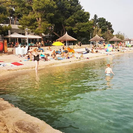 בית נופש Family-friendly House With Hot Tub Pakostane, Biograd - 27949
