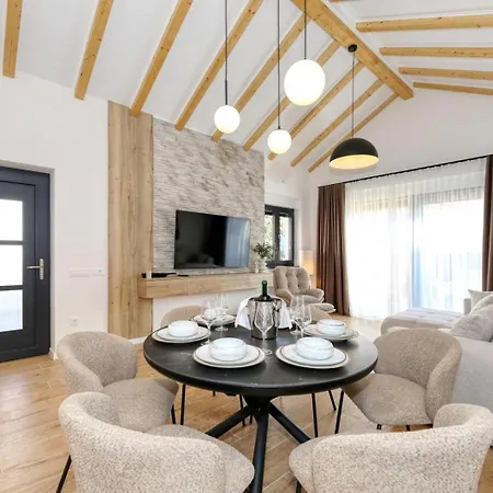 Family-friendly House With Hot Tub Pakostane, Biograd - 27949